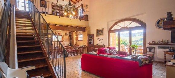 Casa de 8 divisões em Volterra, Italy N.º 61387 43