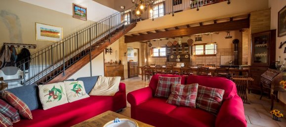 Casa de 8 divisões em Volterra, Italy N.º 61387 39