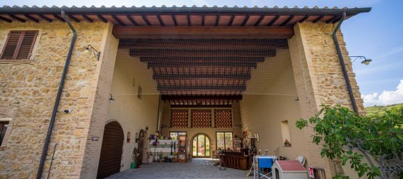 Casa de 8 divisões em Volterra, Italy N.º 61387 18