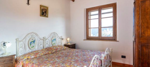 Casa de 8 divisões em Volterra, Italy N.º 61387 45