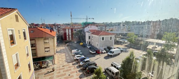 4 bedrooms Apartment in Torrelavega, Spain No. 152746 10