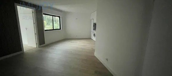 3 bedrooms Apartment in Loures, Portugal No. 15725 3