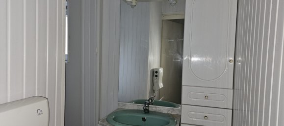 3 bedrooms Apartment in Gracay, France No. 253314 9