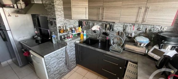 4 bedrooms Apartment in Venissieux, France No. 279772 12