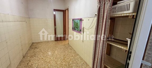 3 bedrooms Apartment in Rome, Italy No. 216598 5