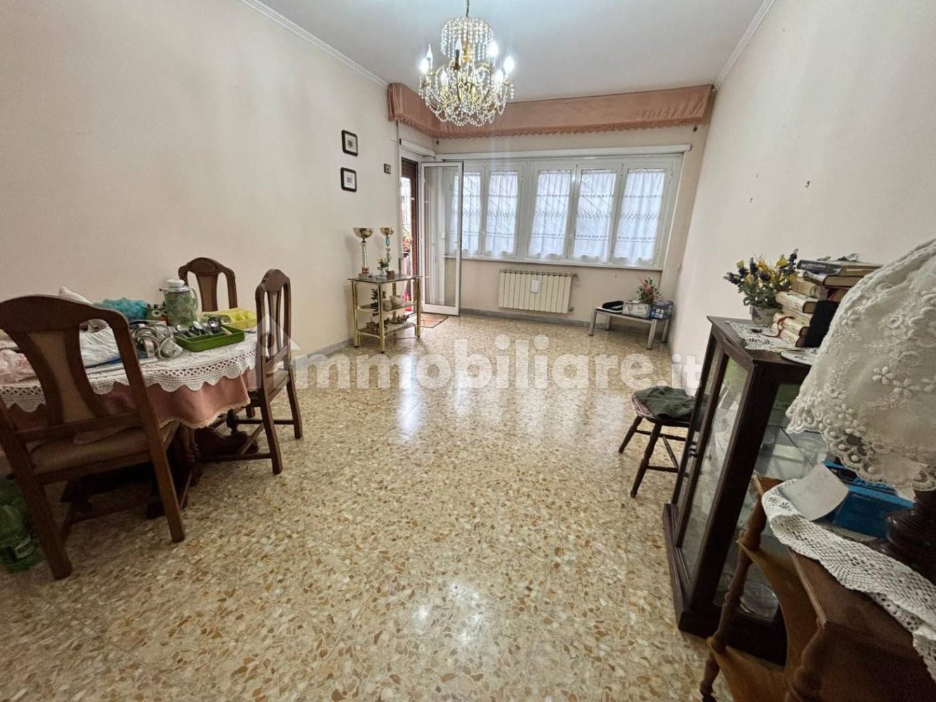3 bedrooms Apartment in Rome, Italy No. 216598