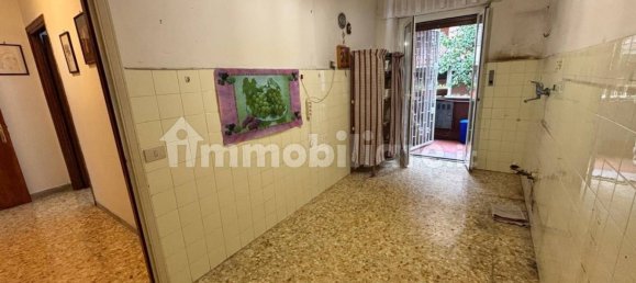 3 bedrooms Apartment in Rome, Italy No. 216598 6