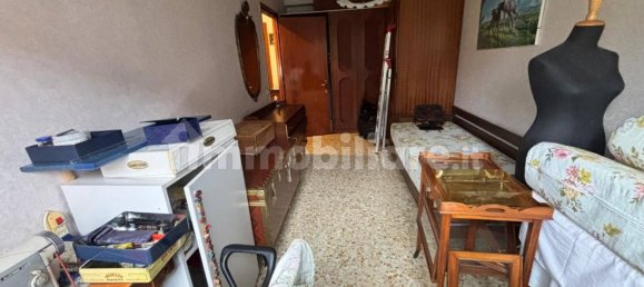 3 bedrooms Apartment in Rome, Italy No. 216598 10