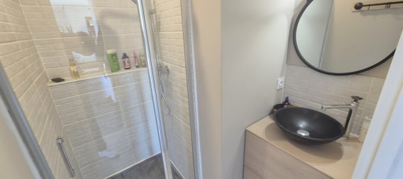 4 bedrooms House in Saint-Yvi, France No. 201523 16