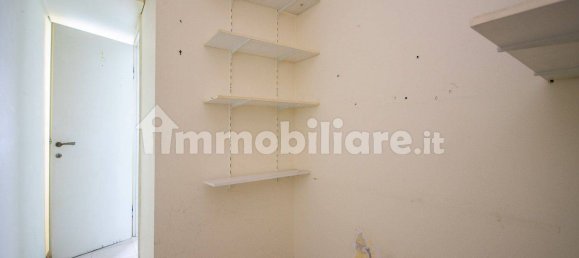 Apartamento de 4 dormitorios en Rome, Italy No. 60708 22