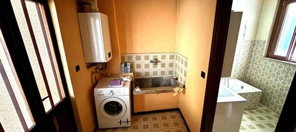 3 rooms Apartment in Carpenedolo, Italy No. 33223 42