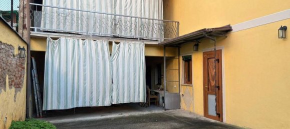 3 rooms Apartment in Carpenedolo, Italy No. 33223 5