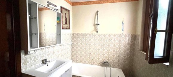 3 rooms Apartment in Carpenedolo, Italy No. 33223 46