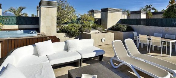 2 Schlafzimmer Penthouse in Marbella, Spain, Nr. 48001 3