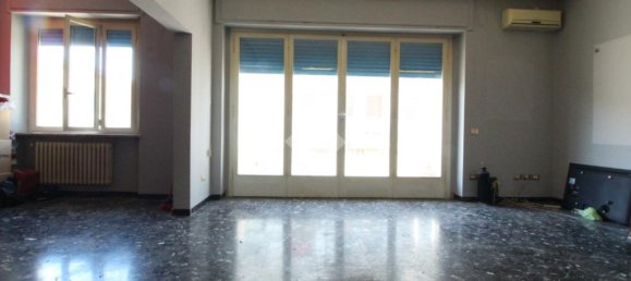 4 bedrooms Apartment in Pescara, Italy No. 358668 5