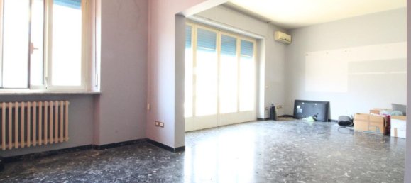 4 bedrooms Apartment in Pescara, Italy No. 358668 2