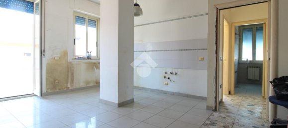 4 bedrooms Apartment in Pescara, Italy No. 358668 7