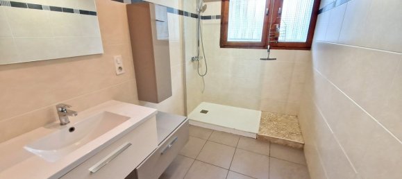 5 bedrooms Villa in La Ravoire, France No. 337862 10