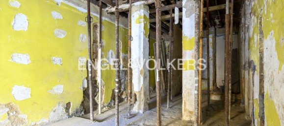 39m² Commercial property in Lisbon, Portugal No. 12919 3