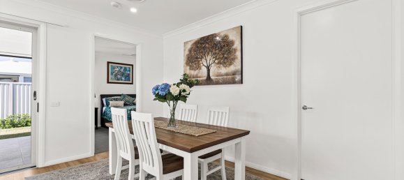 2 bedrooms House in New South Wales, Australia No. 252 6