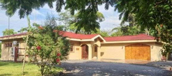 3 bedrooms House in Limon, Costa Rica No. 702 3