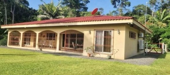 3 bedrooms House in Limon, Costa Rica No. 702 4