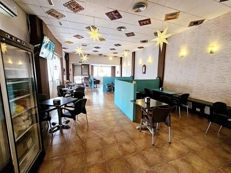  عقار تجاري في Malaga, Spain رقم 224076