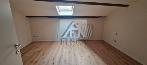 5 bedrooms Apartment in Lucca, Italy No. 314815 16