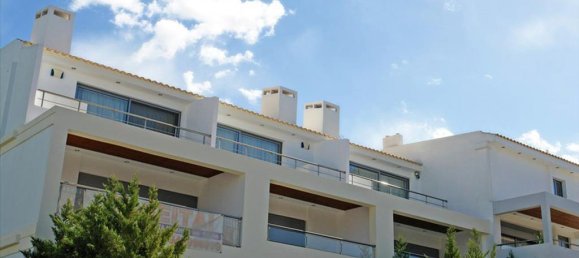 250m² Property in Voula, Greece No. 8008 3