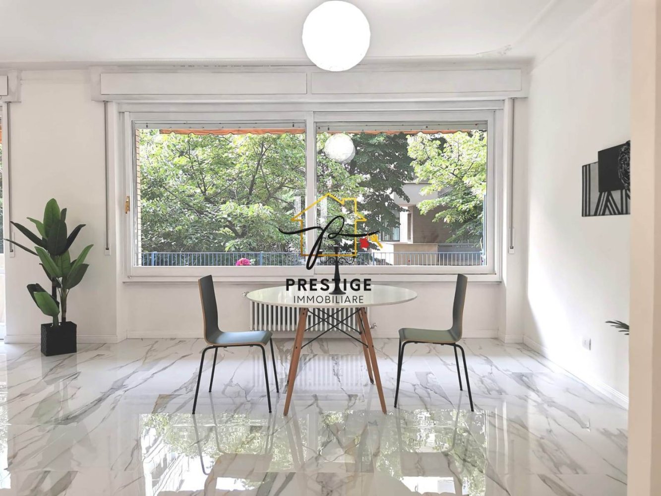 Apartamento de 5 habitaciónes en Livorno, Italy No. 228694