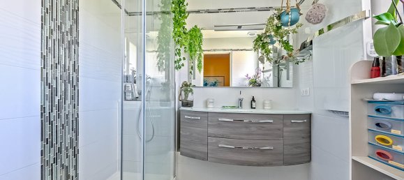 3 bedrooms House in Val-d'Oise, France No. 281515 9