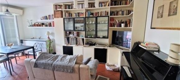8 rooms House in Scandicci, Italy No. 18134 25