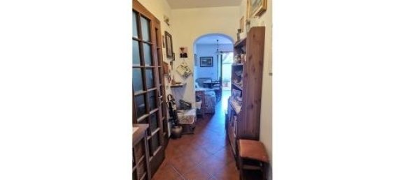 8 rooms House in Scandicci, Italy No. 18134 4
