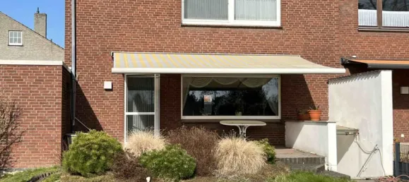 6 rooms Townhouse in Wesel, Germany No. 210809 4