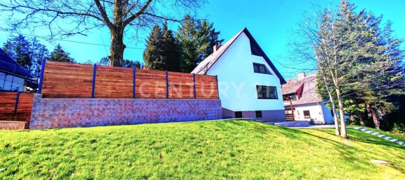 7 rooms Villa in Neunkirchen, Germany No. 354417 2