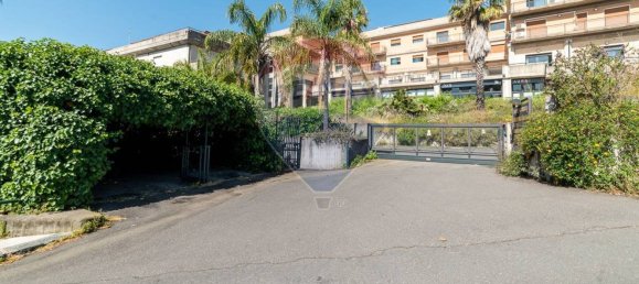 1-salle Propriété commerciale à Tremestieri Etneo, Italy No. 55150 26