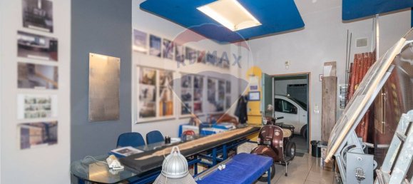 1-salle Propriété commerciale à Tremestieri Etneo, Italy No. 55150 19