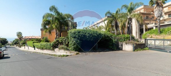 1-salle Propriété commerciale à Tremestieri Etneo, Italy No. 55150 29