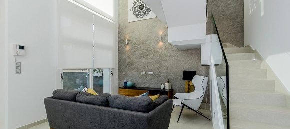 Вилла с 3 спальнями в Рохалес, Испания № 6324 6