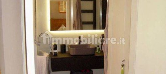 2 Schlafzimmer Wohnung in Santa Margherita Ligure, Italy, Nr. 264616 9