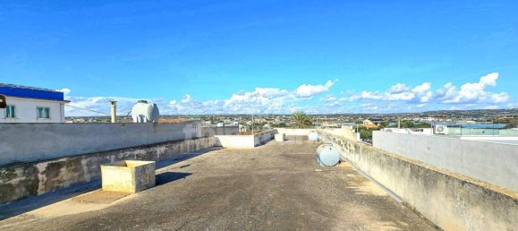 Вилла с 6 комнатами в Шикли, Италия № 26724 36