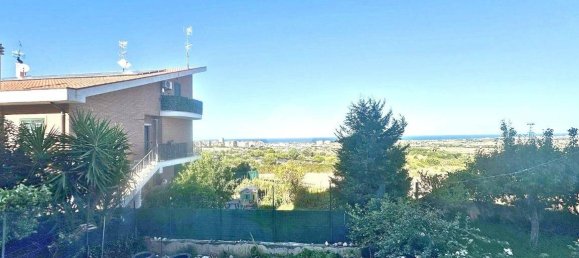 4 Schlafzimmer Haus in Termoli, Italy, Nr. 341573 13