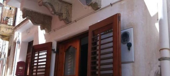 Квартира с 2 комнатами в Липари, Италия № 327997 9