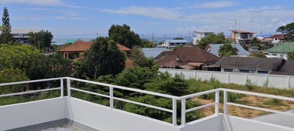 4 chambres house à vendre à Pattaya, Chonburi, Eastern Thailand, Thailand № 66771 27