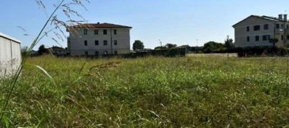 2688m² Land in San Biagio di Callalta, Italy No. 55051 2