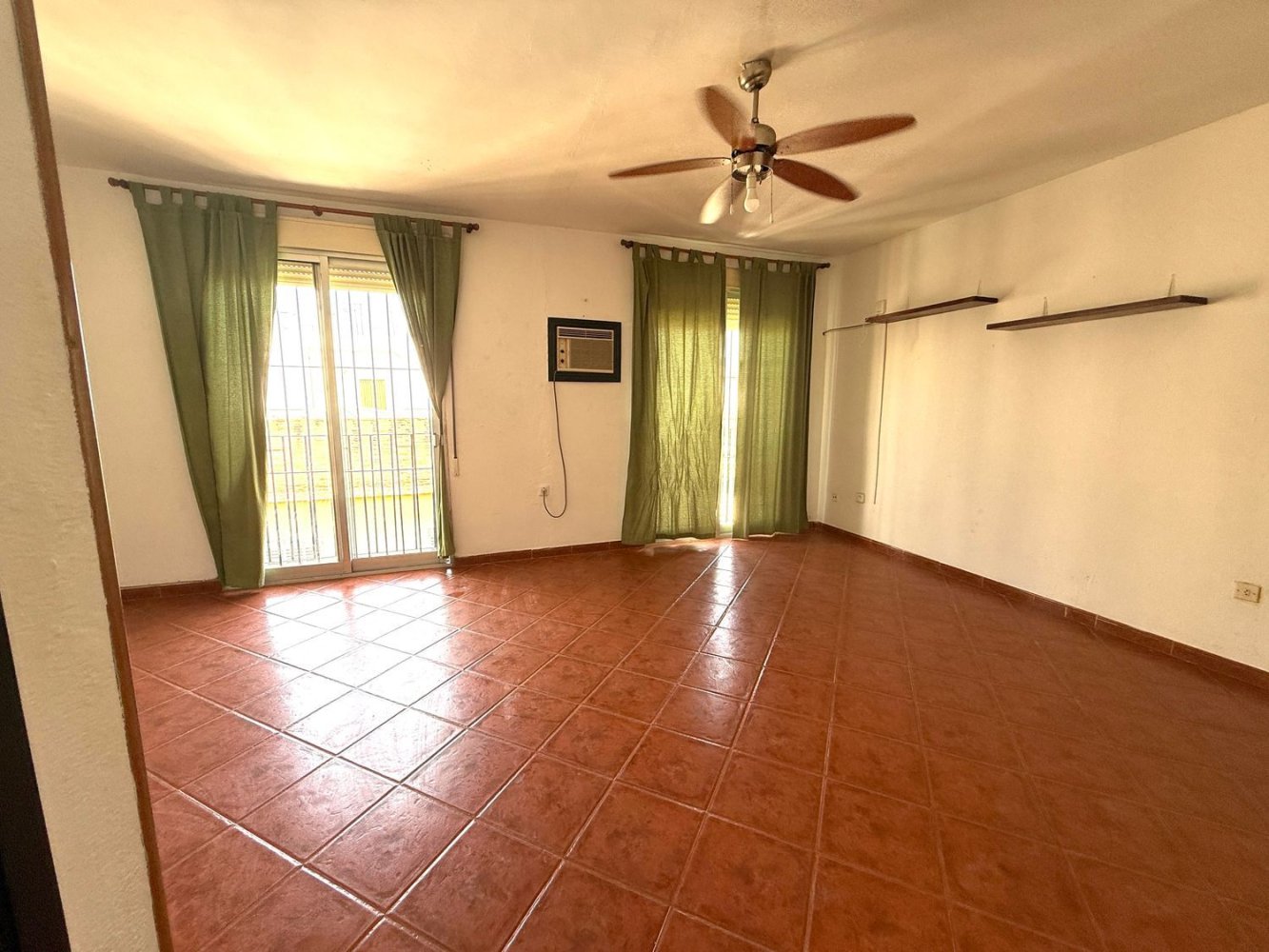 Dúplex de 2 dormitorios en Andalucía, Spain No. 268293