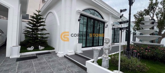 400m² House in Pattaya, Thailand No. 27424 3