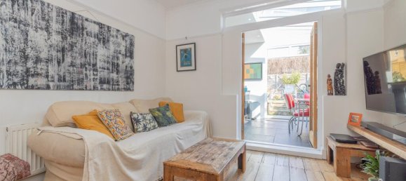 4 bedrooms Bungalow in Watford, United Kingdom No. 6192 25