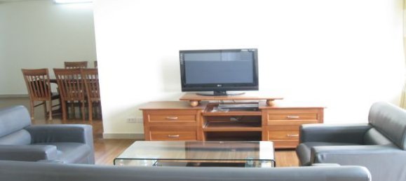 4 Schlafzimmer Wohnung in Tay Ho, Vietnam, Nr. 6082 2