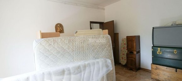 5 rooms Apartment in Reggio Emilia, Italy No. 162452 14